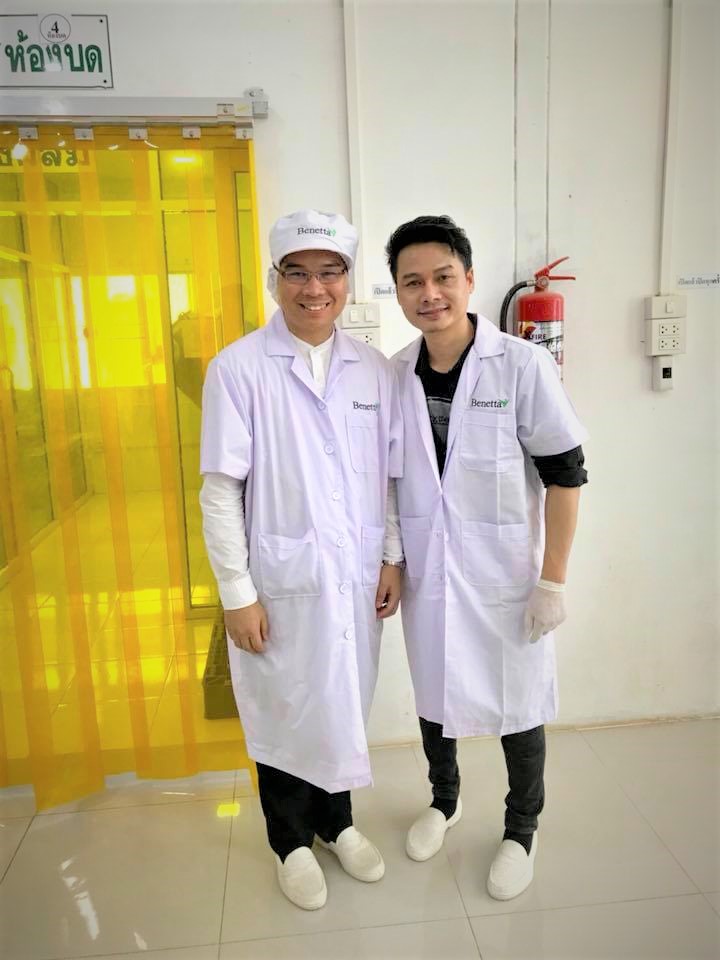 แมน มณีวรรณ manfarmer ตรวจสอบคุณภาพและกระบวนการผลิต KN Tea ชาสมุนไพร